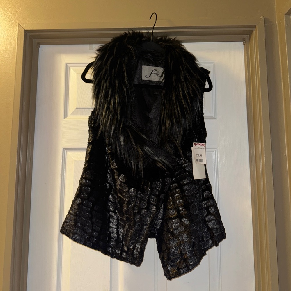 NWT Shiny velour faux fur vest